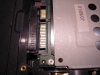 Detail konektorů SATA disku